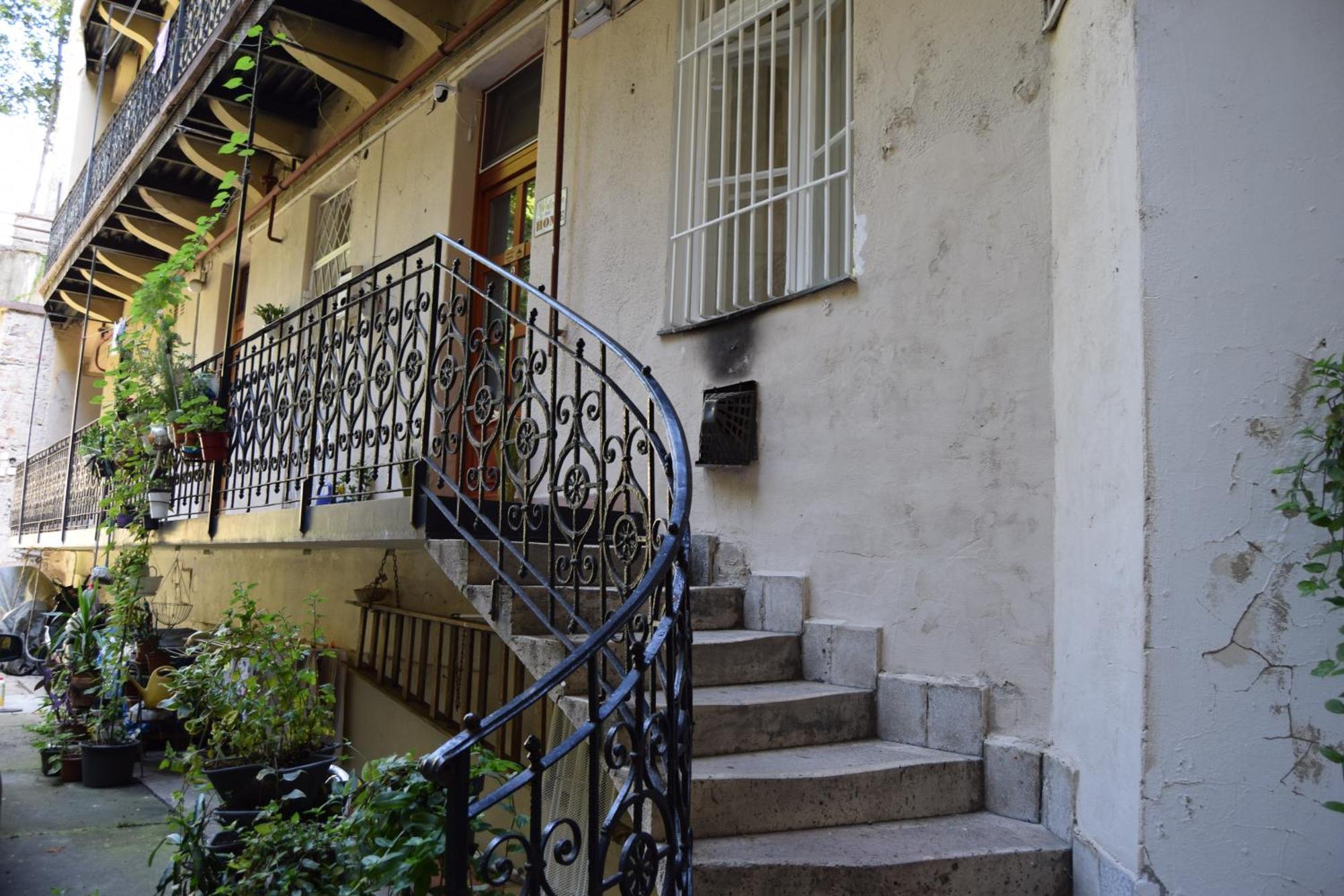 Castlehill Apartman The Perfect Blend Of Urban Living And Sightseeing Convenience Budapest Bagian luar foto